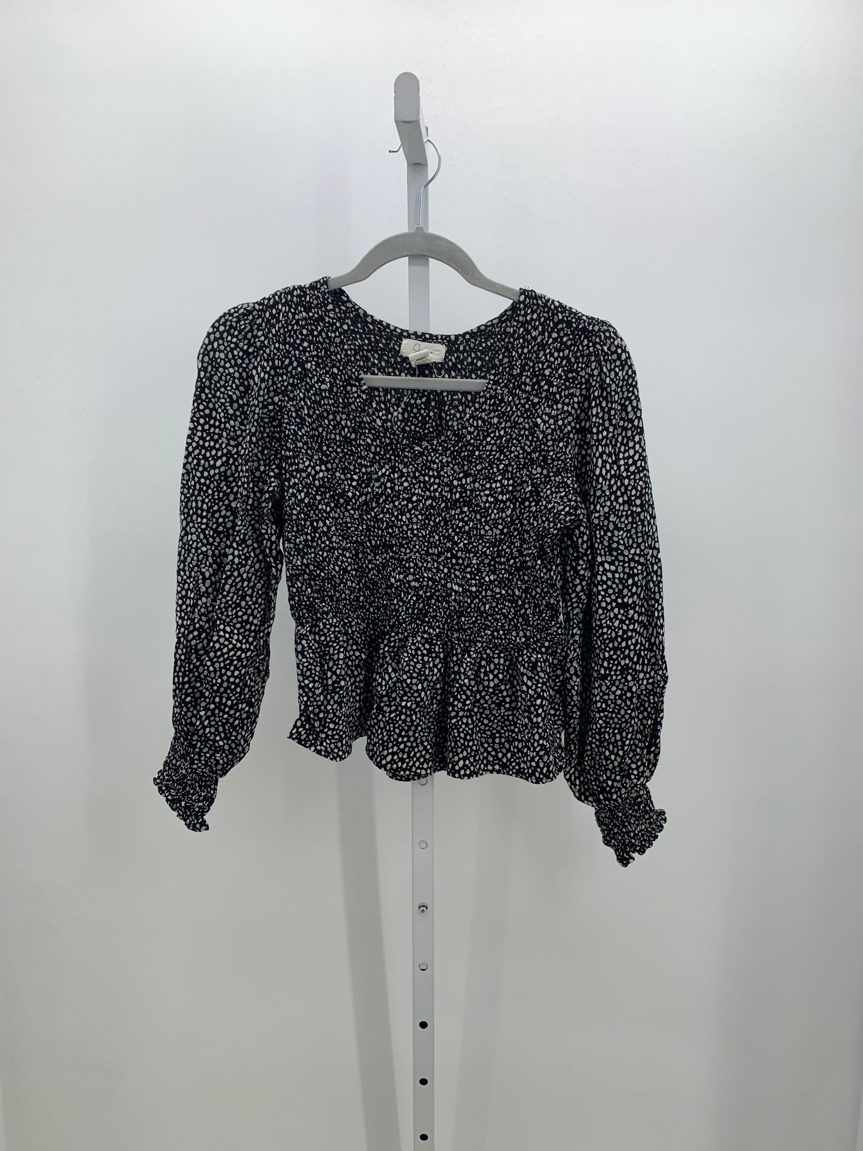 Japna Size Medium Juniors Long Sleeve Shirt