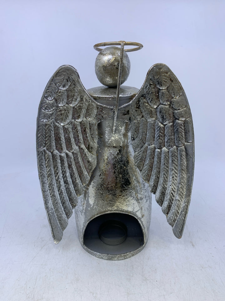 PIERCED ANGEL TEA LIGHT HOLDER.