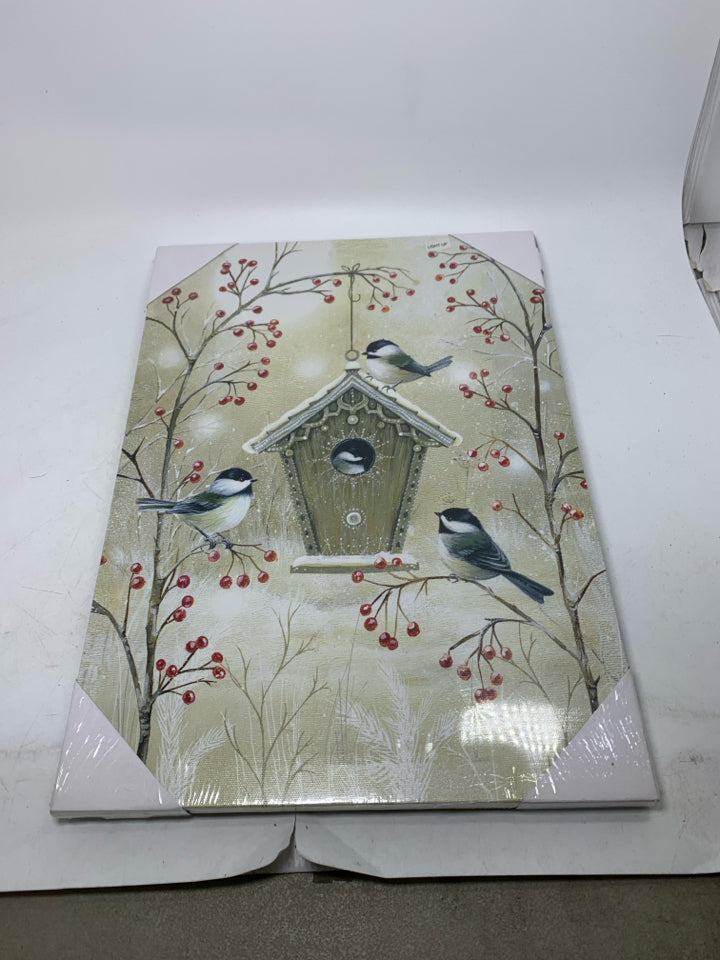 NIP LIGHT UP SNOWY BIRD HOUSE W/ CHICKADEES CANVAS.