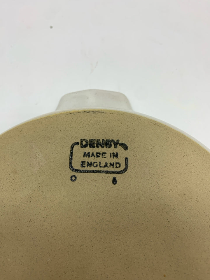 STONEWARE OVAL AU GRATIN DISH.