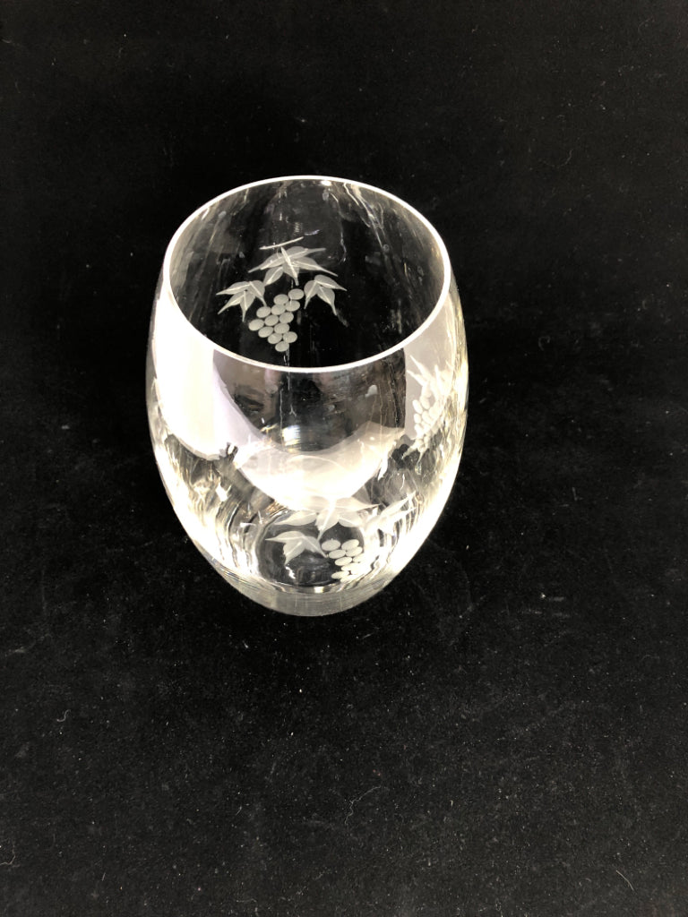 CLEAR GLASS VASE W/ETCHED GRAPES.