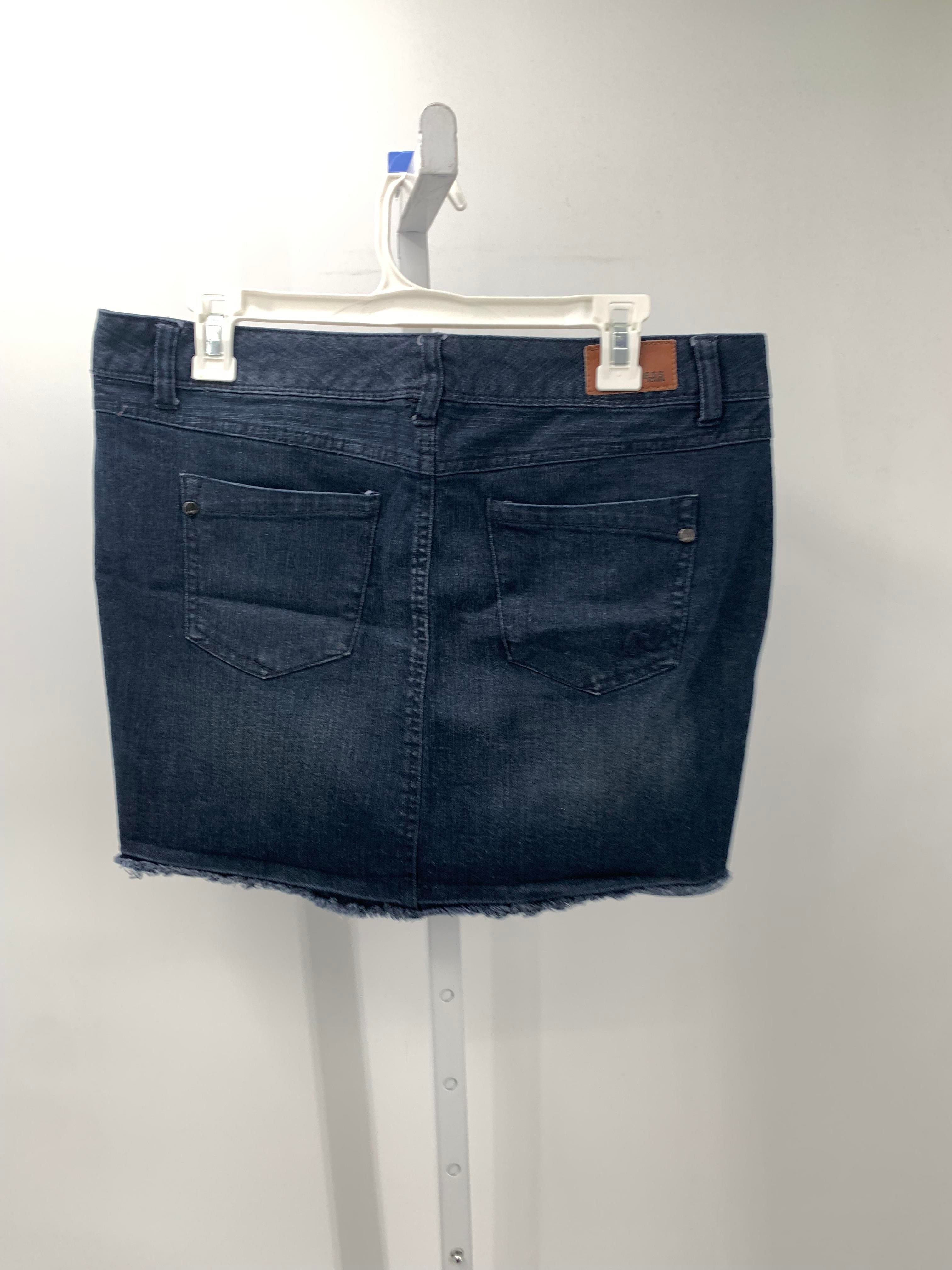 Express Size 8 Misses Shorts