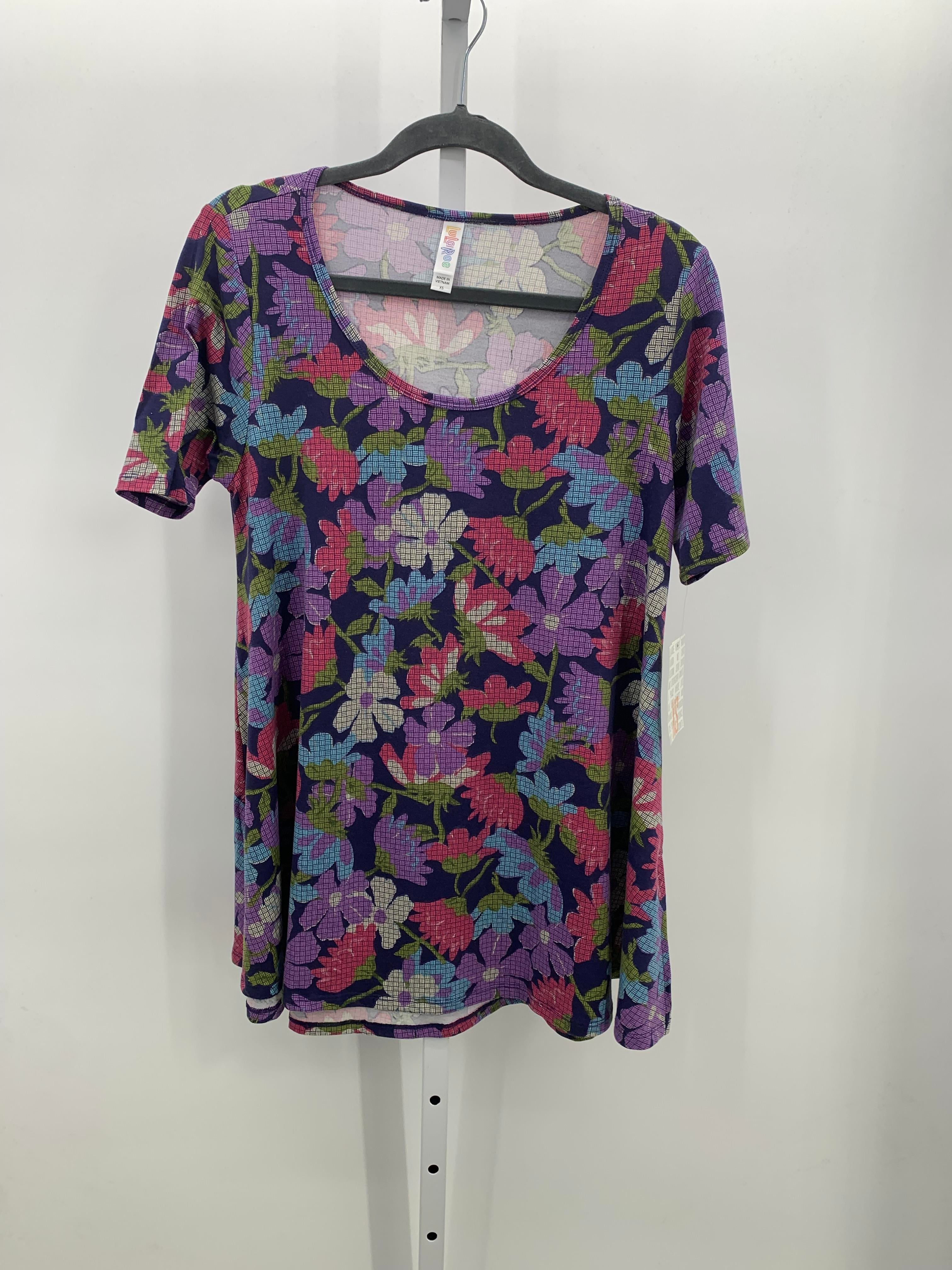 Lularoe Size X Small Misses Short Sleeve Shirt
