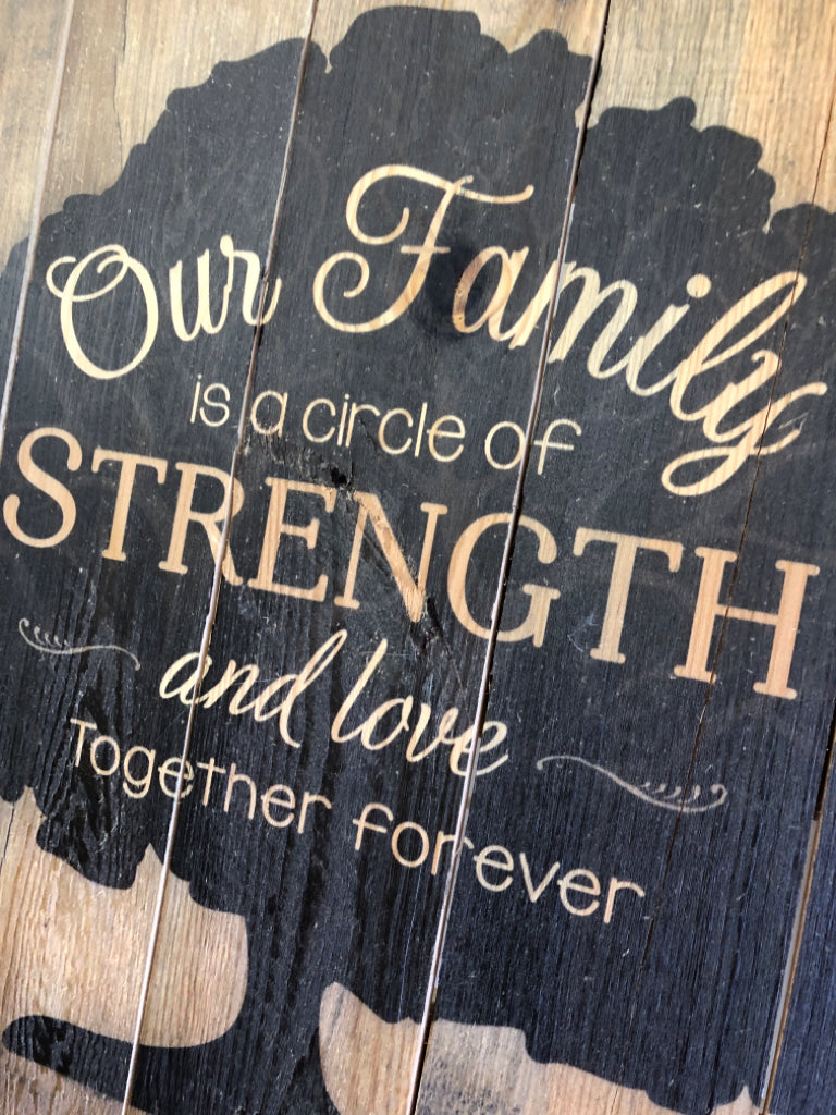 OUR FAMILY RECLAIMED WOOD WALL ART.