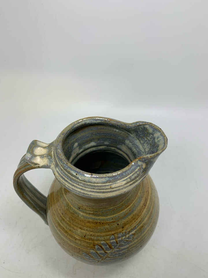 STRIPED POTTERY PITCHER W/ PRINTED FERN LEAF.