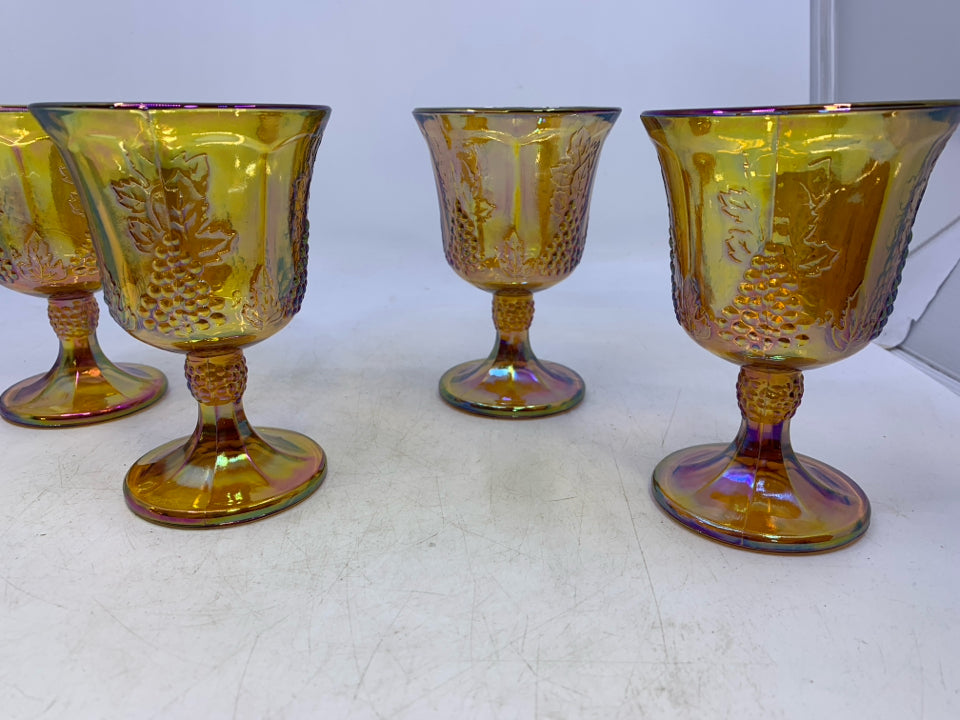 4 VTG GRAPES CARNIVAL GLASS SMALL GOBLETS.