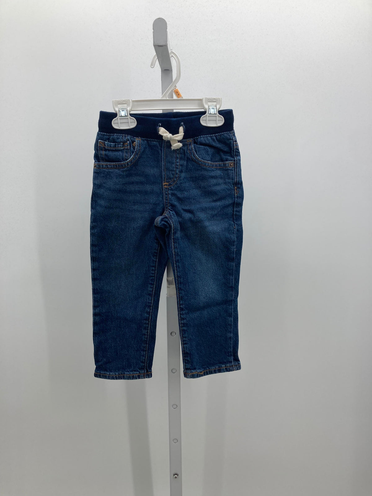 SLIM FIT PULL ON