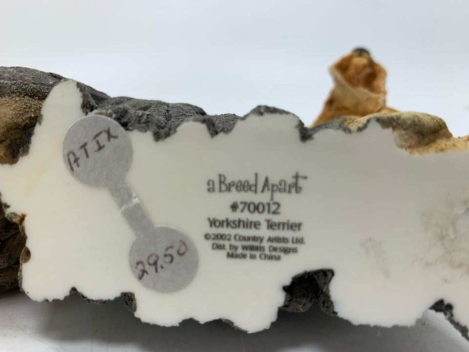 RESIN YORKSHIRE TERRIER FIGURE "A BREED APART" #70012 5.