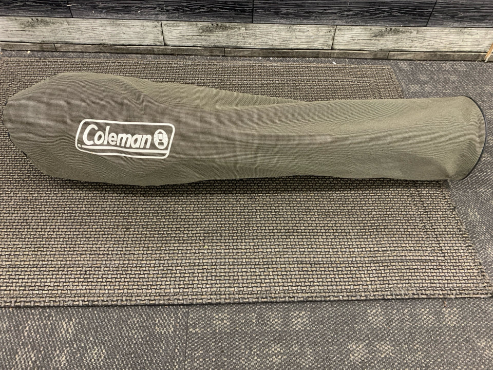 COLEMAN DK GREEN CAMPING CHAIR.