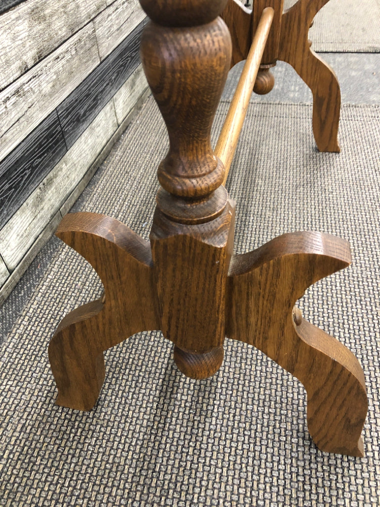 DARK WOOD 3 BAR QUILT RACK.