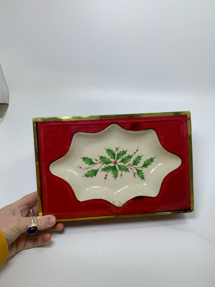 NIB LENOX HOLLY CANDY DISH.