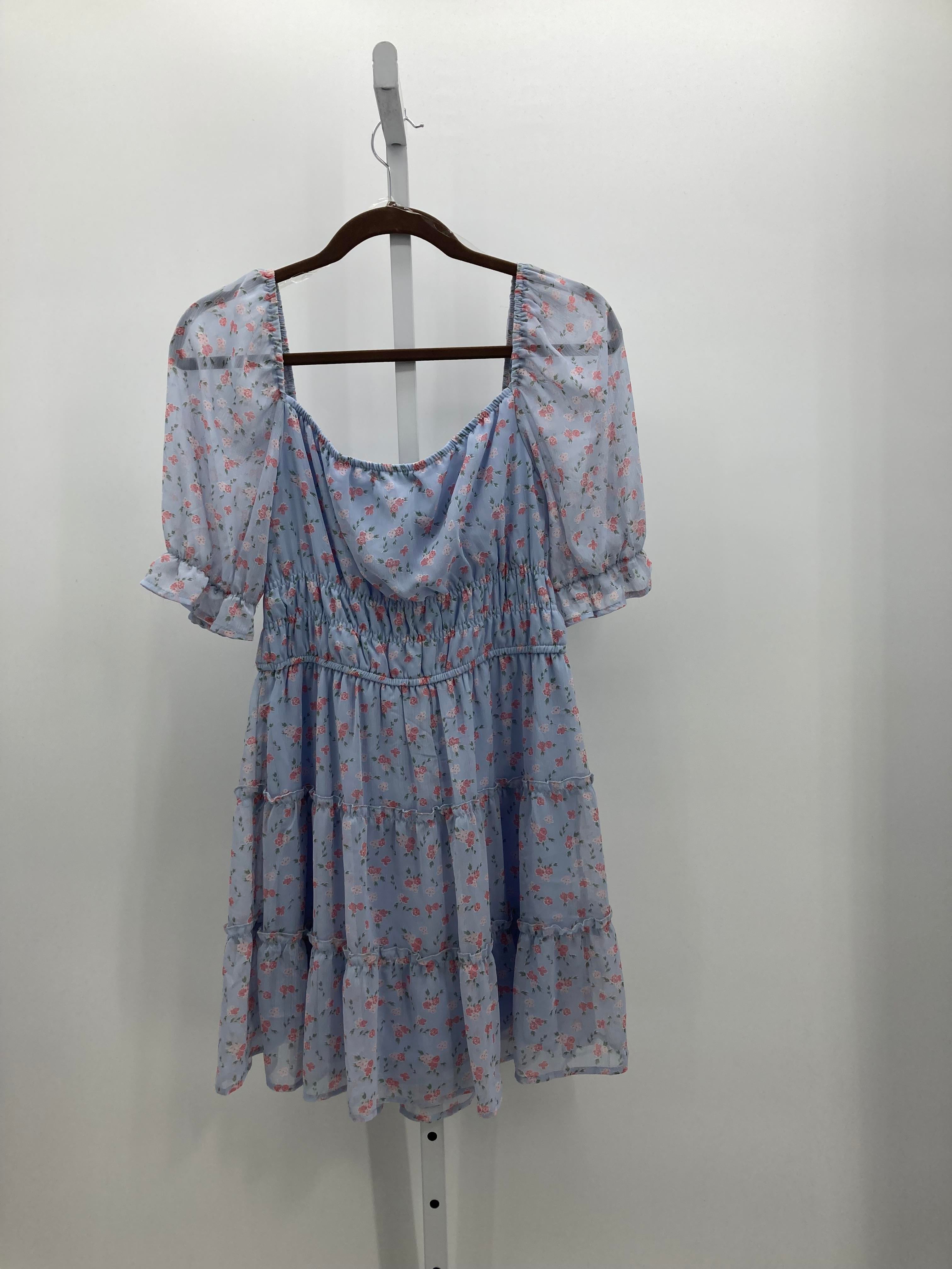 Trixxi Size Large Juniors Short Sleeve Dress