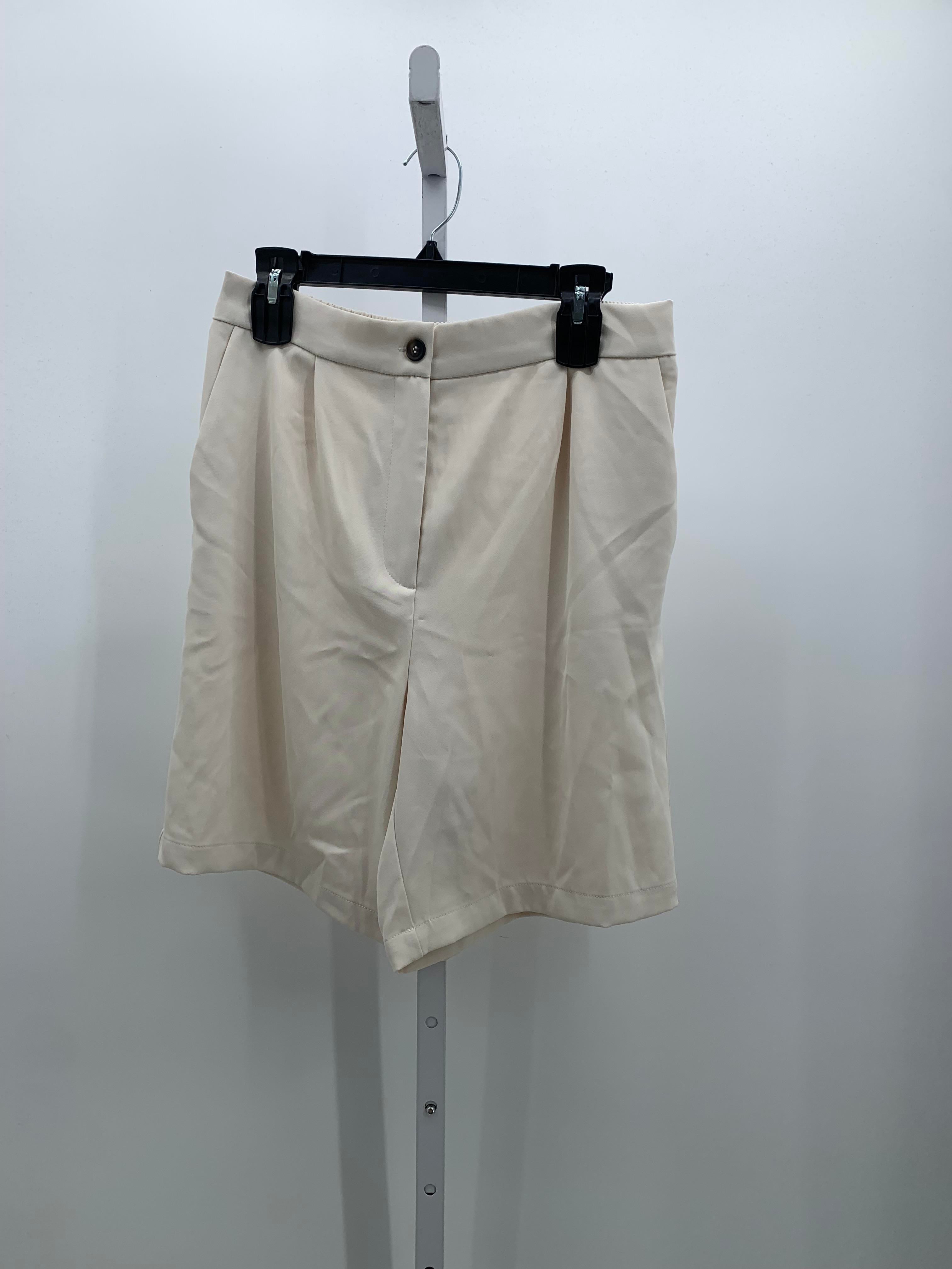 Mello Day Size Large Misses Shorts