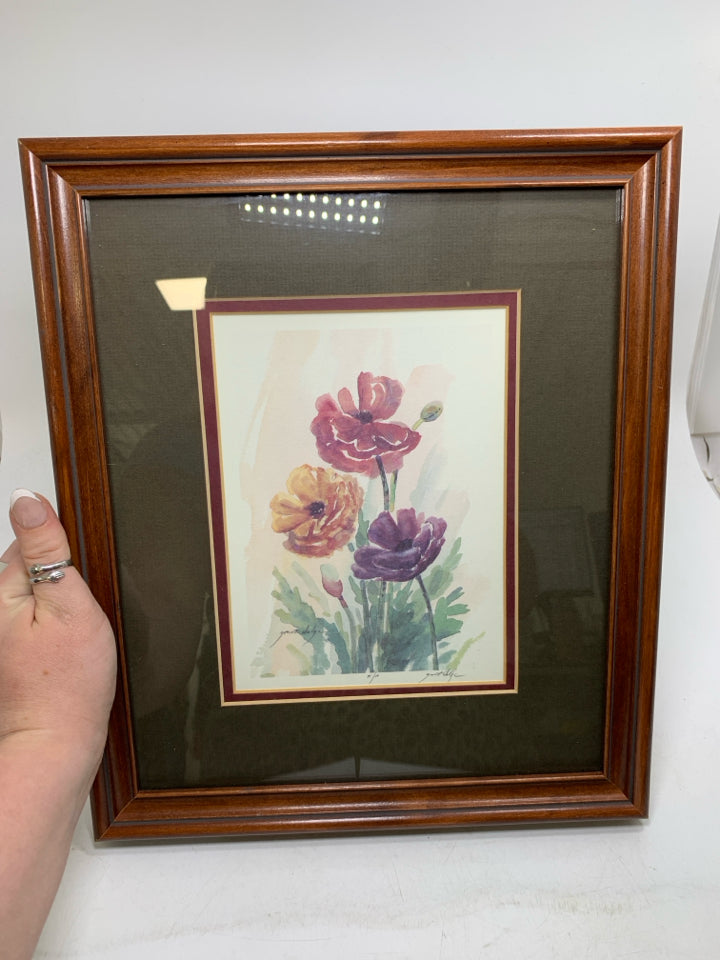 BROWN FRAME W/ FLORAL WATERCOLOR WALL ART.