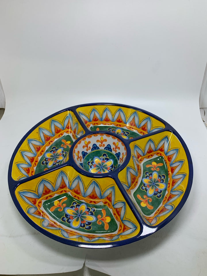 COLORFUL MELAMINE DIVIDED SERVER.