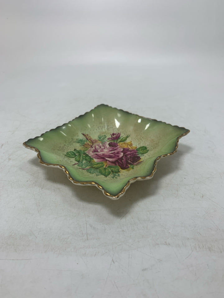 VTG OLD FOLEY SMALL SQUARE ROSE CENTER TRINKET DISH.