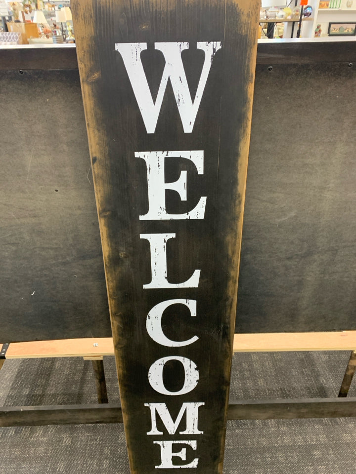 LARGE "WELCOME" SIGN - BLACK.