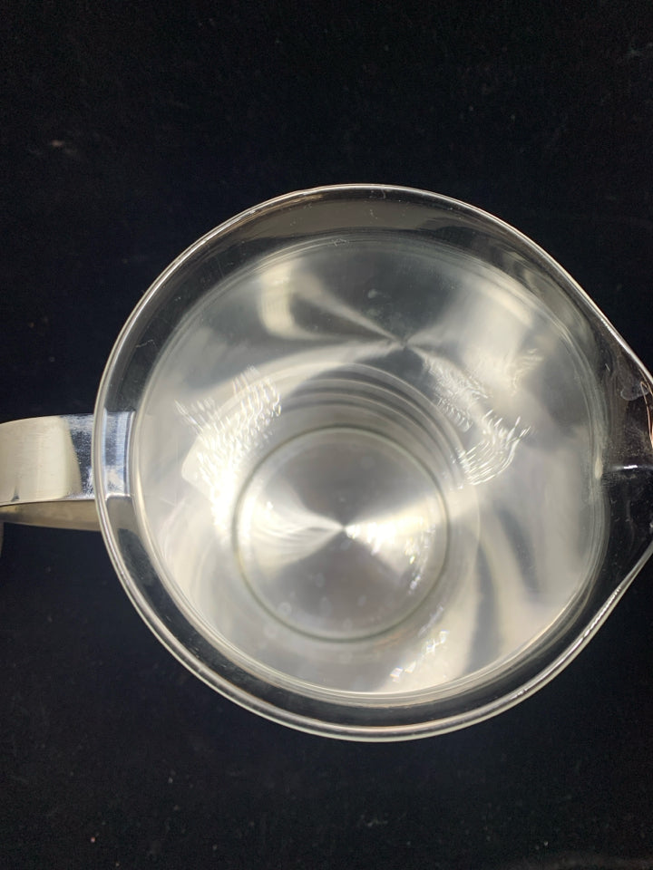 GLASS FRENCH PRESS COFFE POT W/SILVER HANDLE.