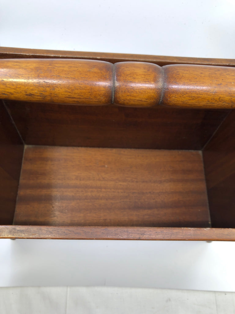 VTG DARK WOOD MAGAZINE RACK.