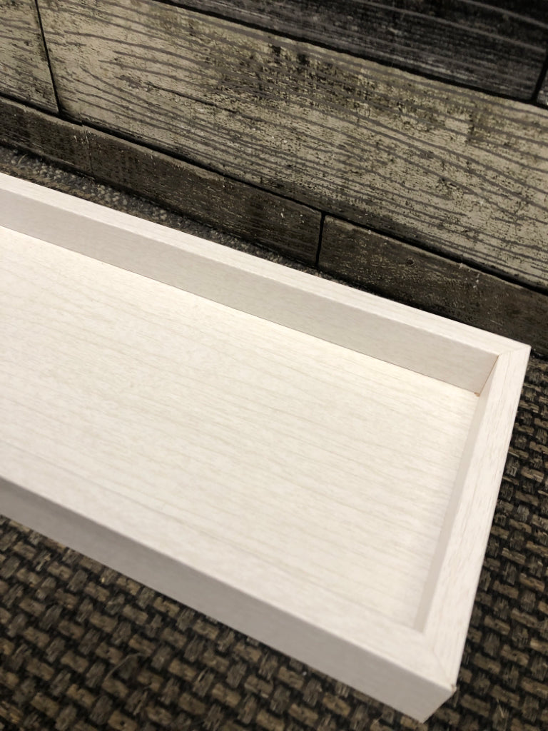 LIGHT GREY WALL SHELF.