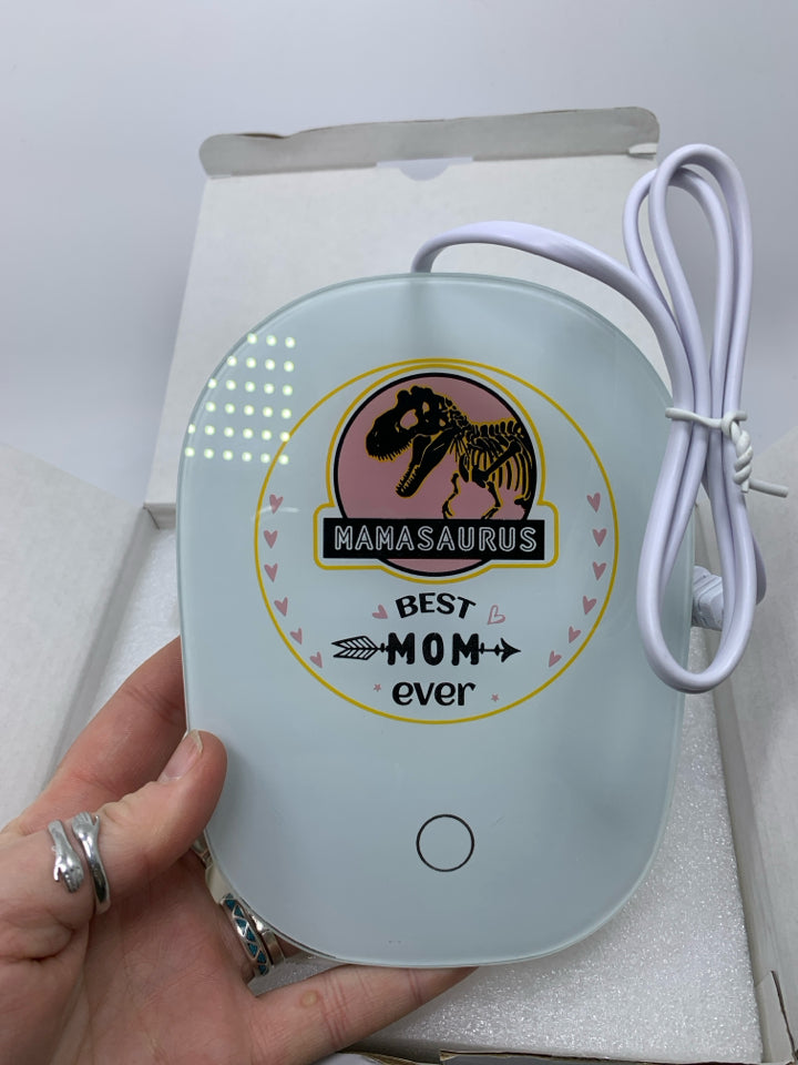 DONT MESS WITH MAMAURUS CREAM MUG W/ MUG WARMER IN BOX.