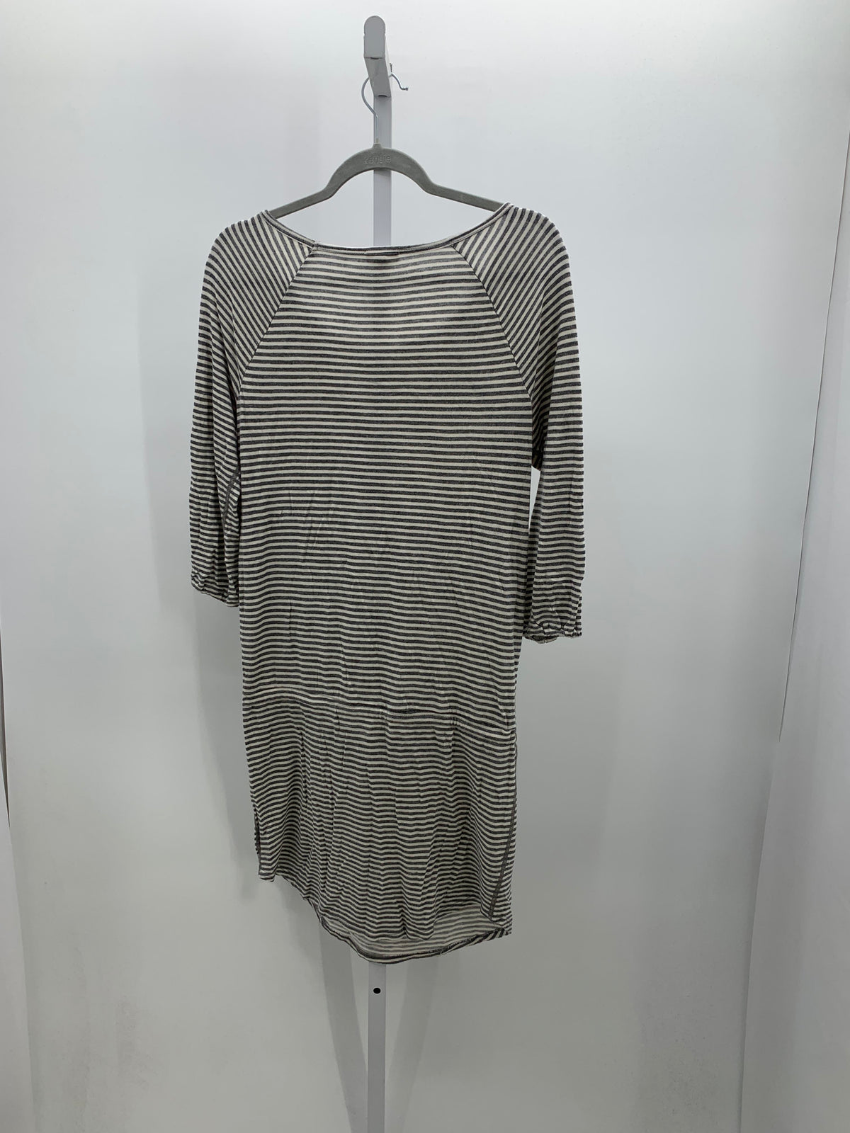 Soft Size Medium Misses 3/4 Sleeve Dress