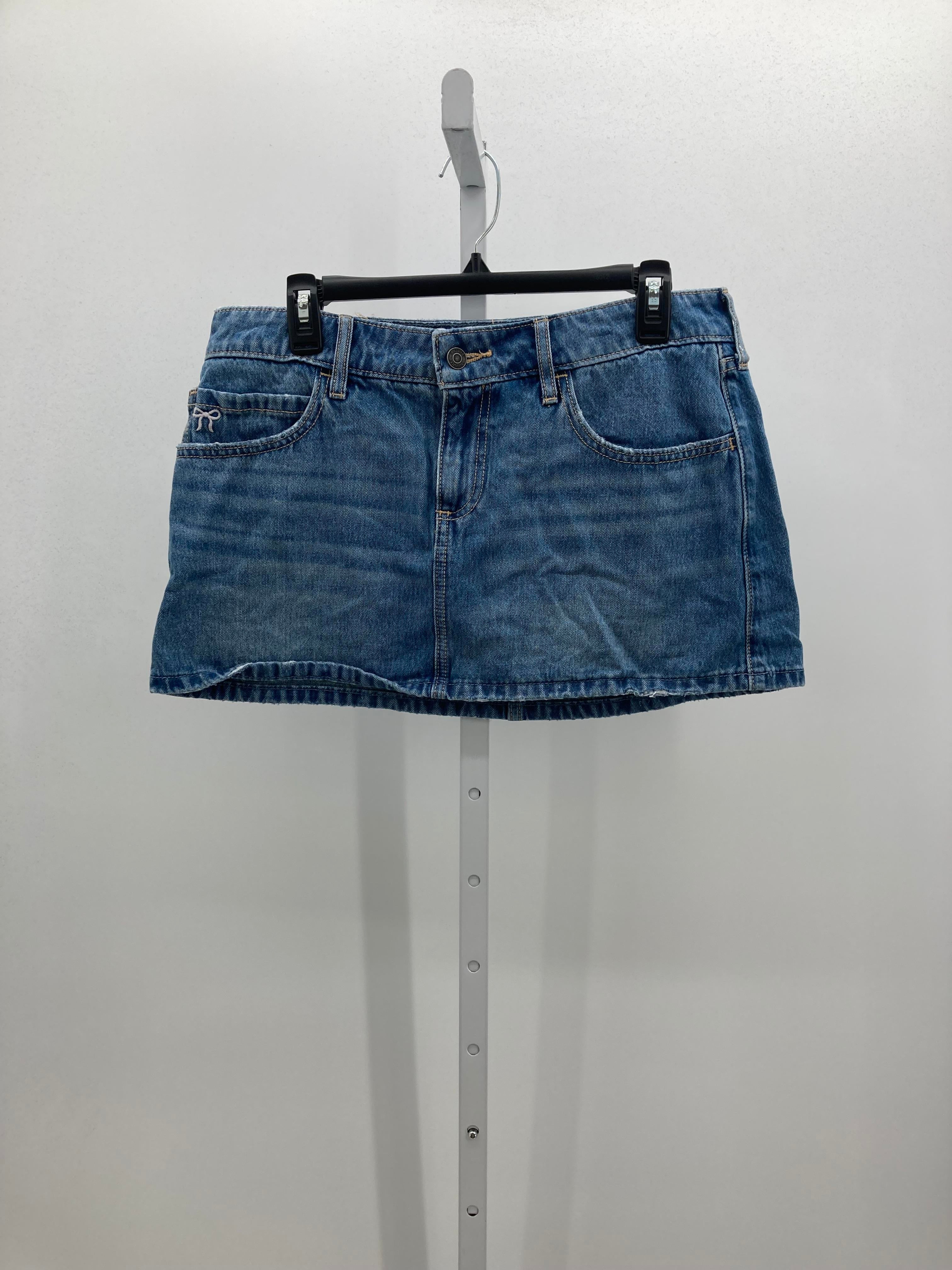 Hollister Size 8 Juniors Skirt