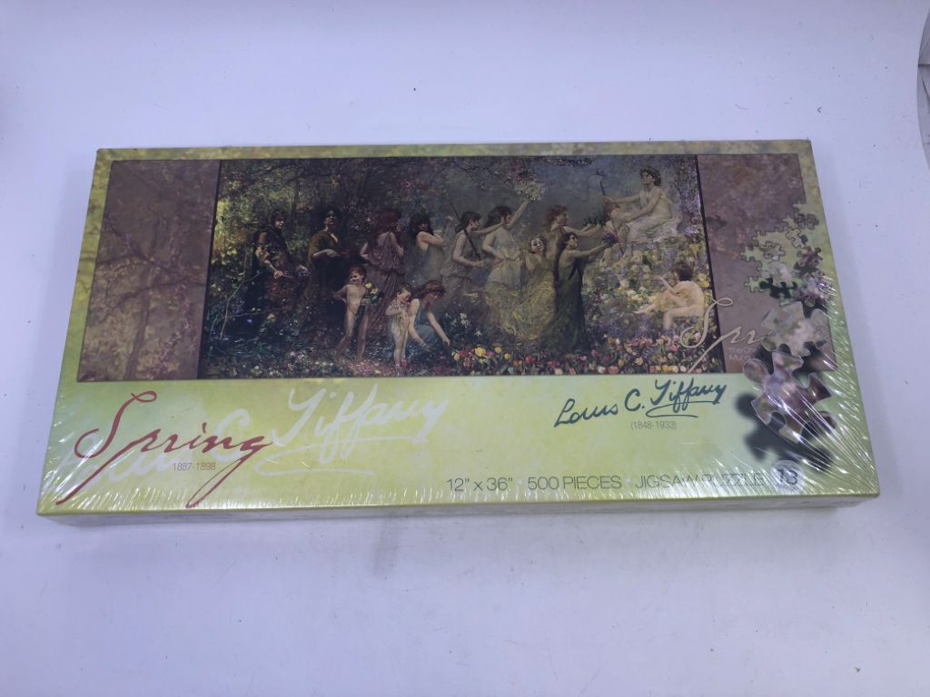 NIP SPRING LOUIS C TIFFANY PUZZLE.