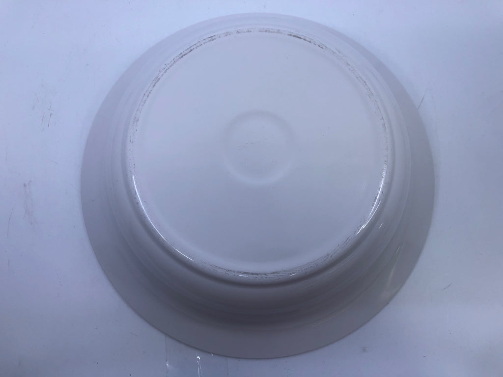 WHITE W VINE EMBOSSED SERVING BOWL.