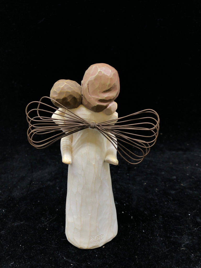 WILLOW TREE ANGELS OF EMBRACE.
