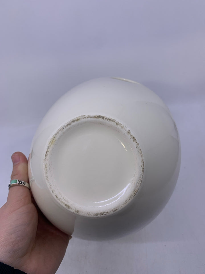 CERAMIC BOWL W/ HOLE ON SIDE.