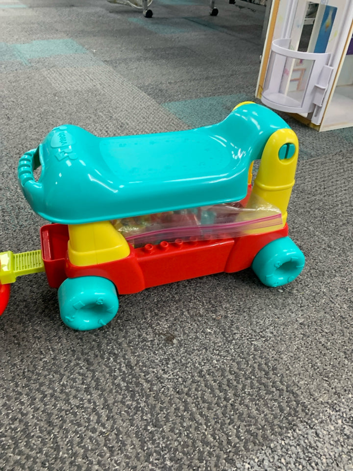 VTech 4-in-1 Learning Letters train