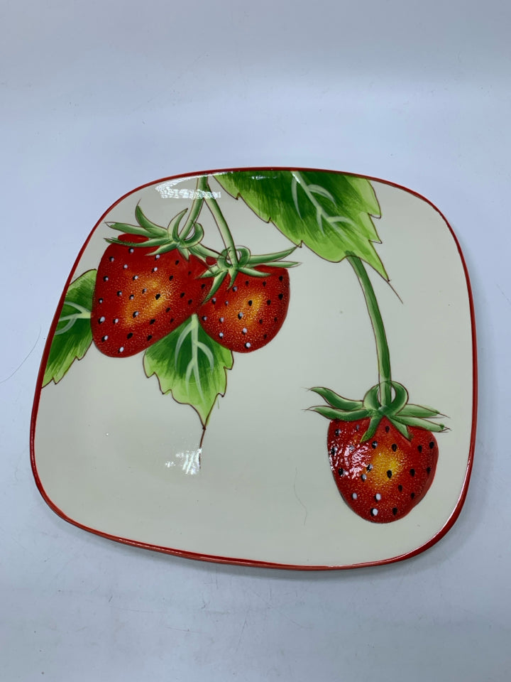 LARGE STRAWBERRY PRINTED SQUARE SERVING PLATTER.