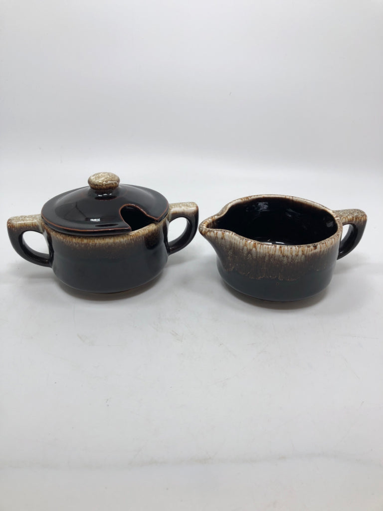 VTG BROWN DRIP GLAZE SUGAR/CREAMER SET.
