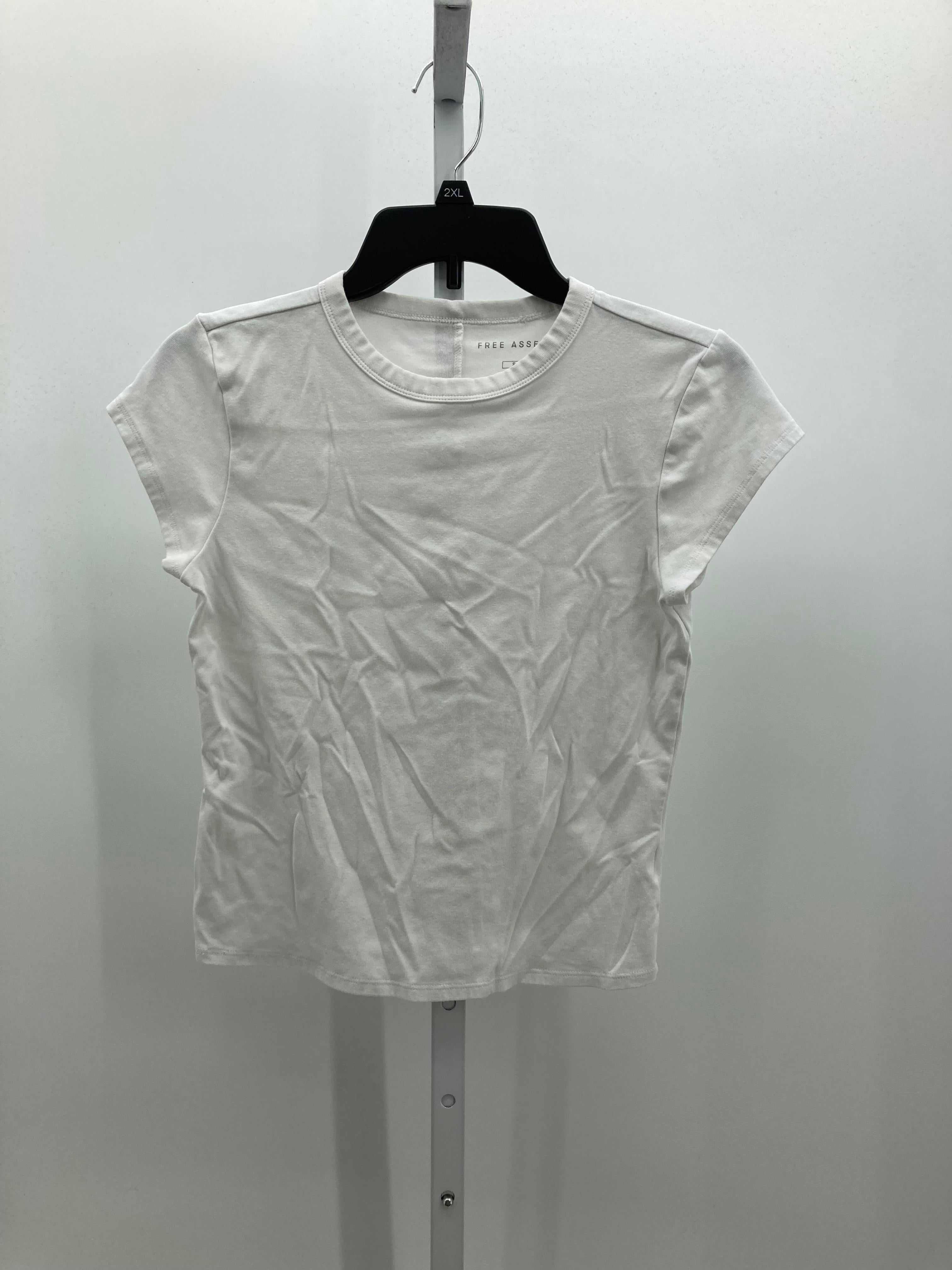 Free Assembly Size Small Misses Short Sleeve Shirt