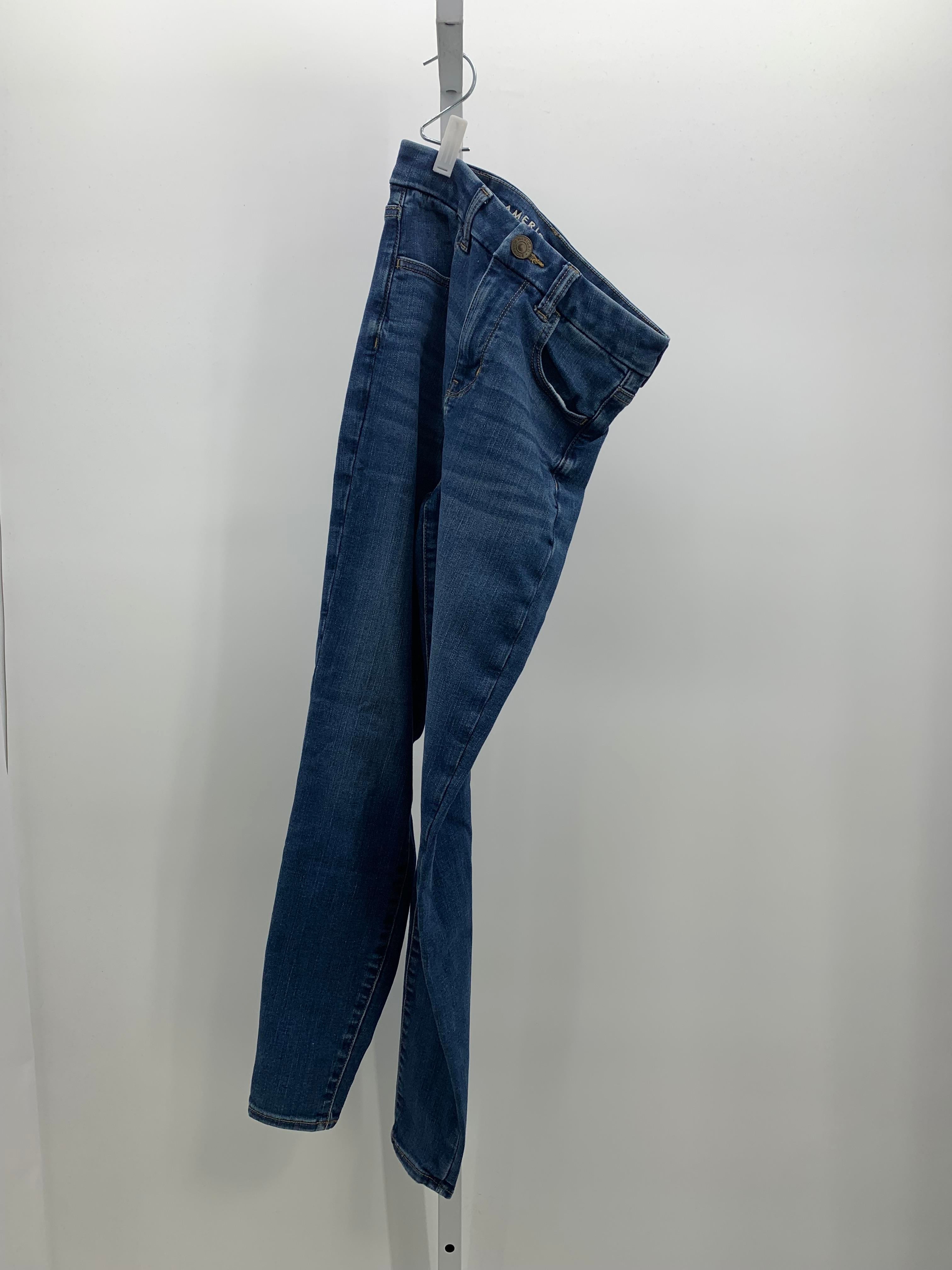 American Eagle Size 2 Juniors Jeans