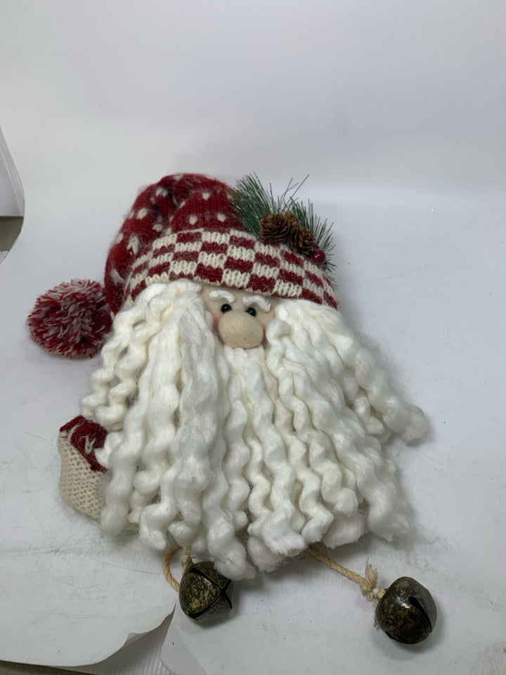 PLUSH SANTA HEAD W/ RED CHECKERED HAT WALL HANGING W/ BELL.