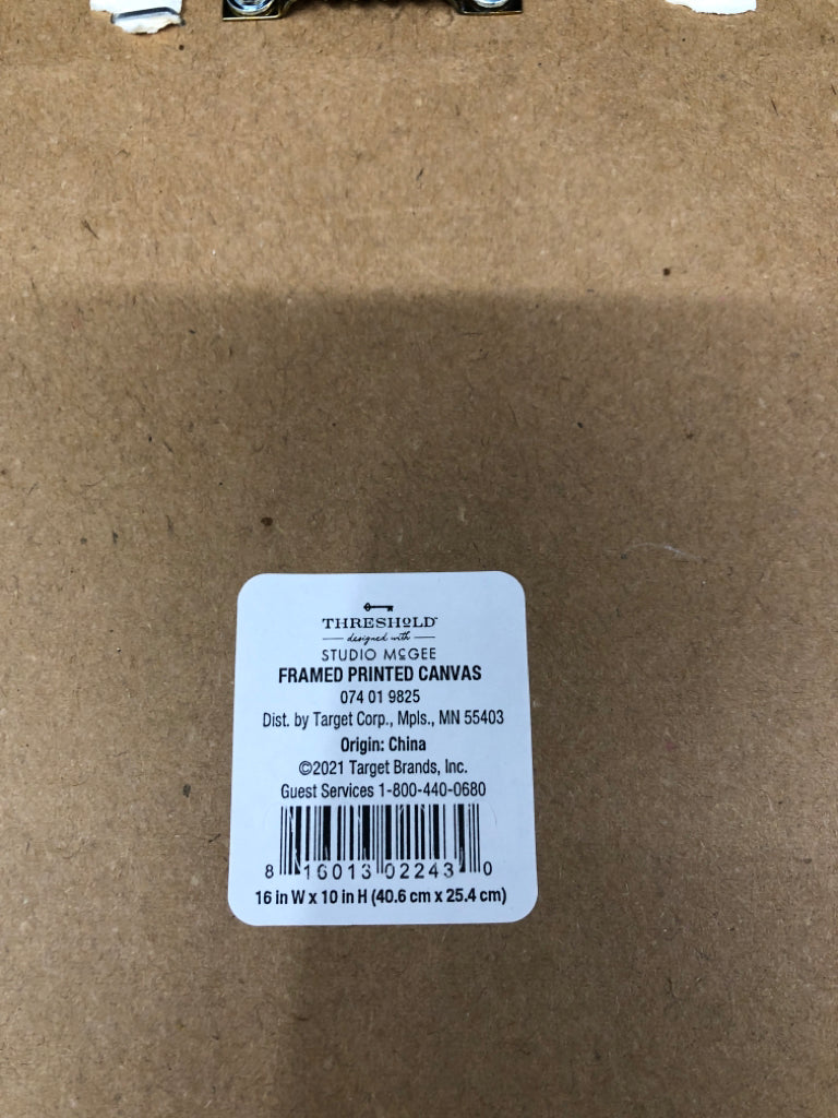 RUSTIC HOUSE FRAMED PRINTED CANVAS.