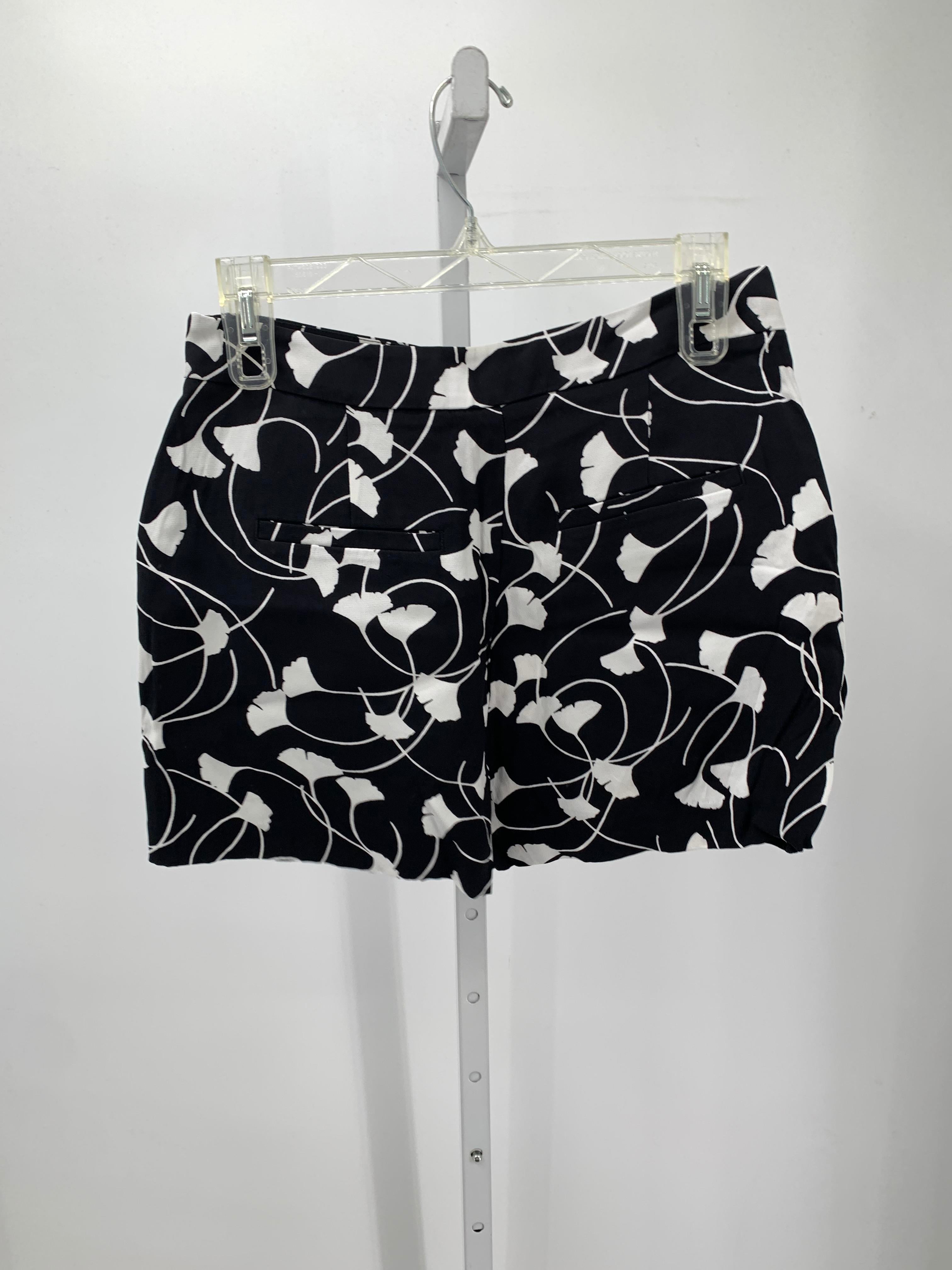 Ann Taylor Size 4 Misses Shorts