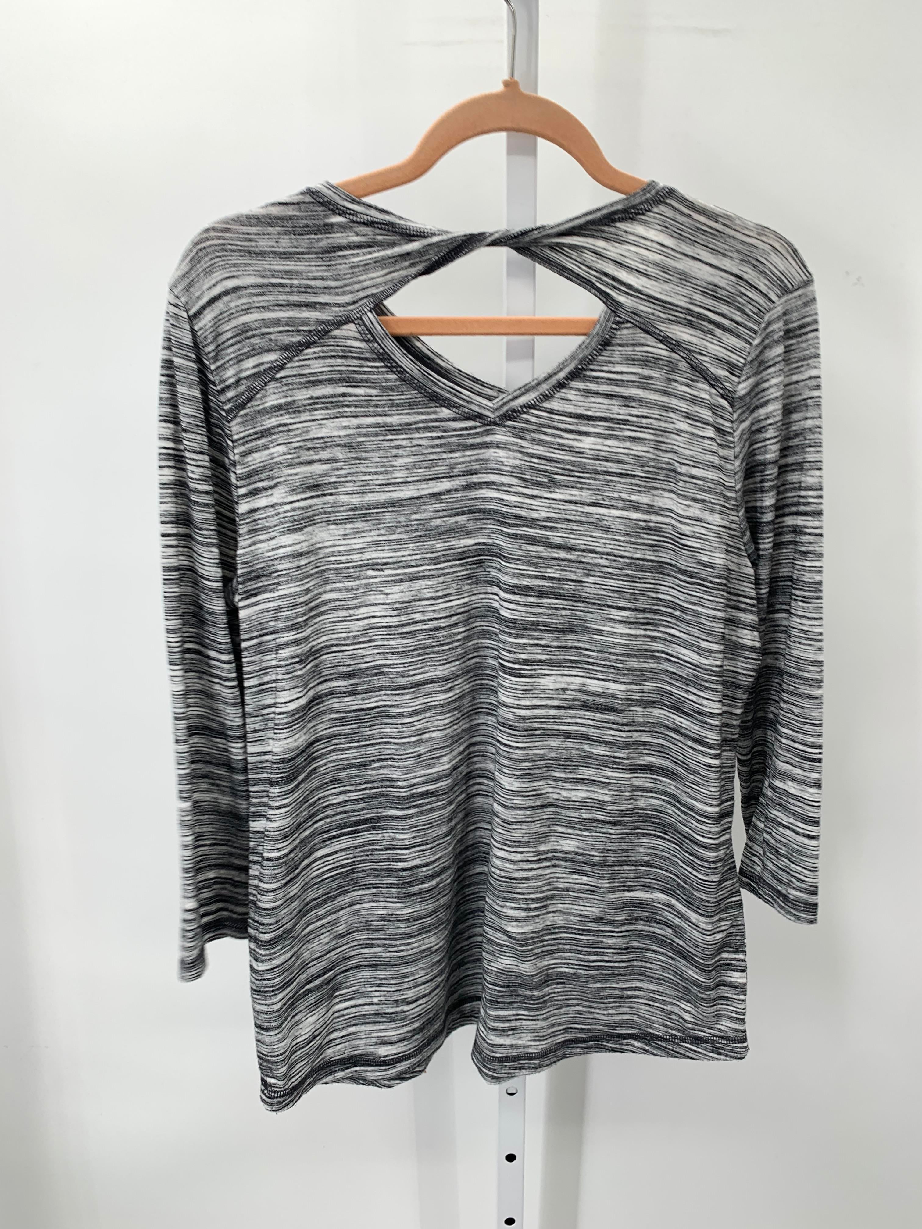 St. Johns Bay Size Large Misses 3/4 Sleeve Shirt