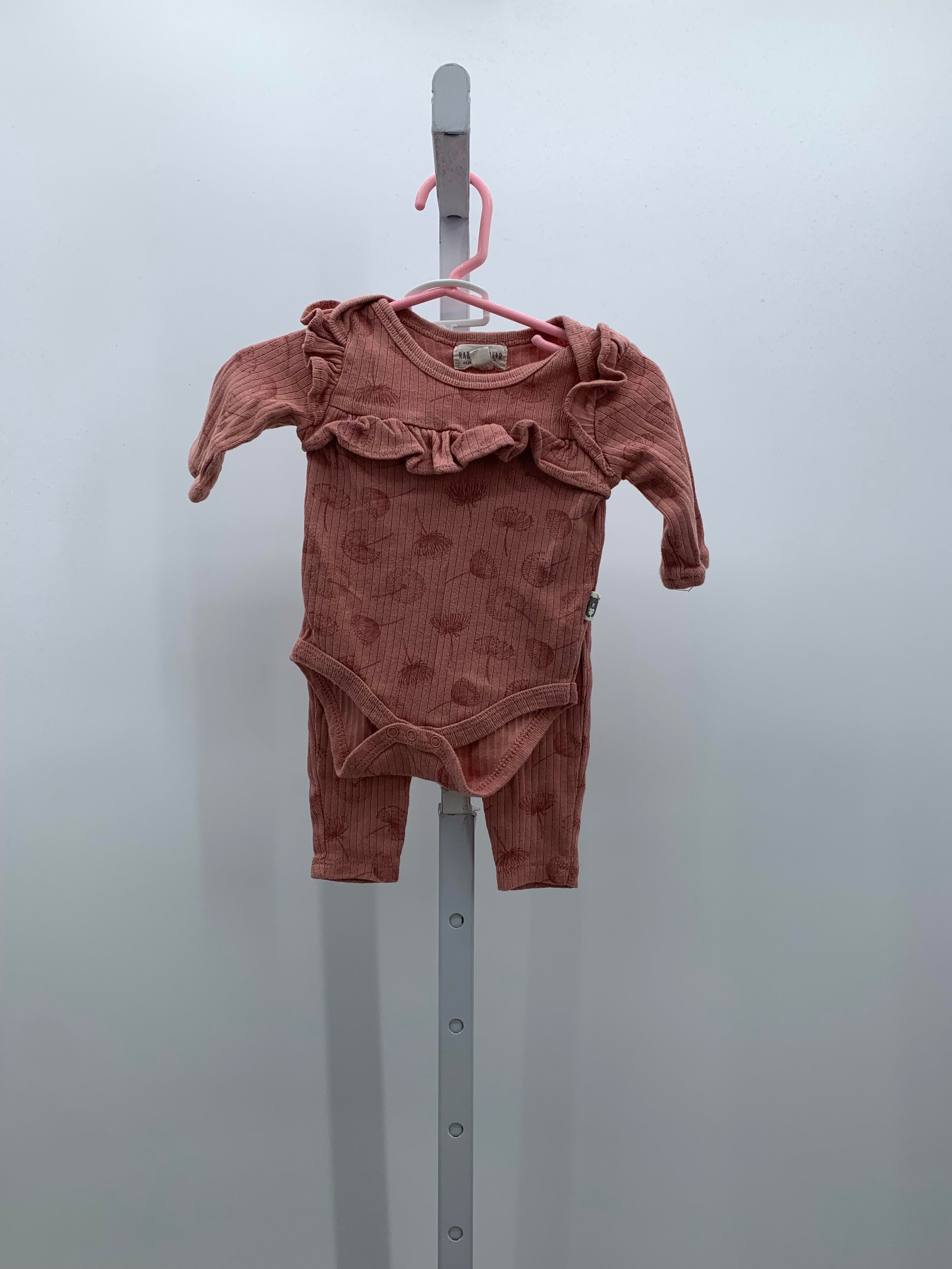 Rabbit + Bear Size 0-3 months Girls 2 Pieces