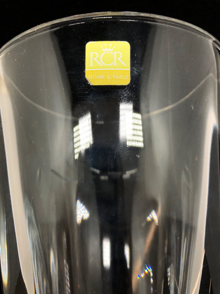 CRYSTAL GLASS VASE.
