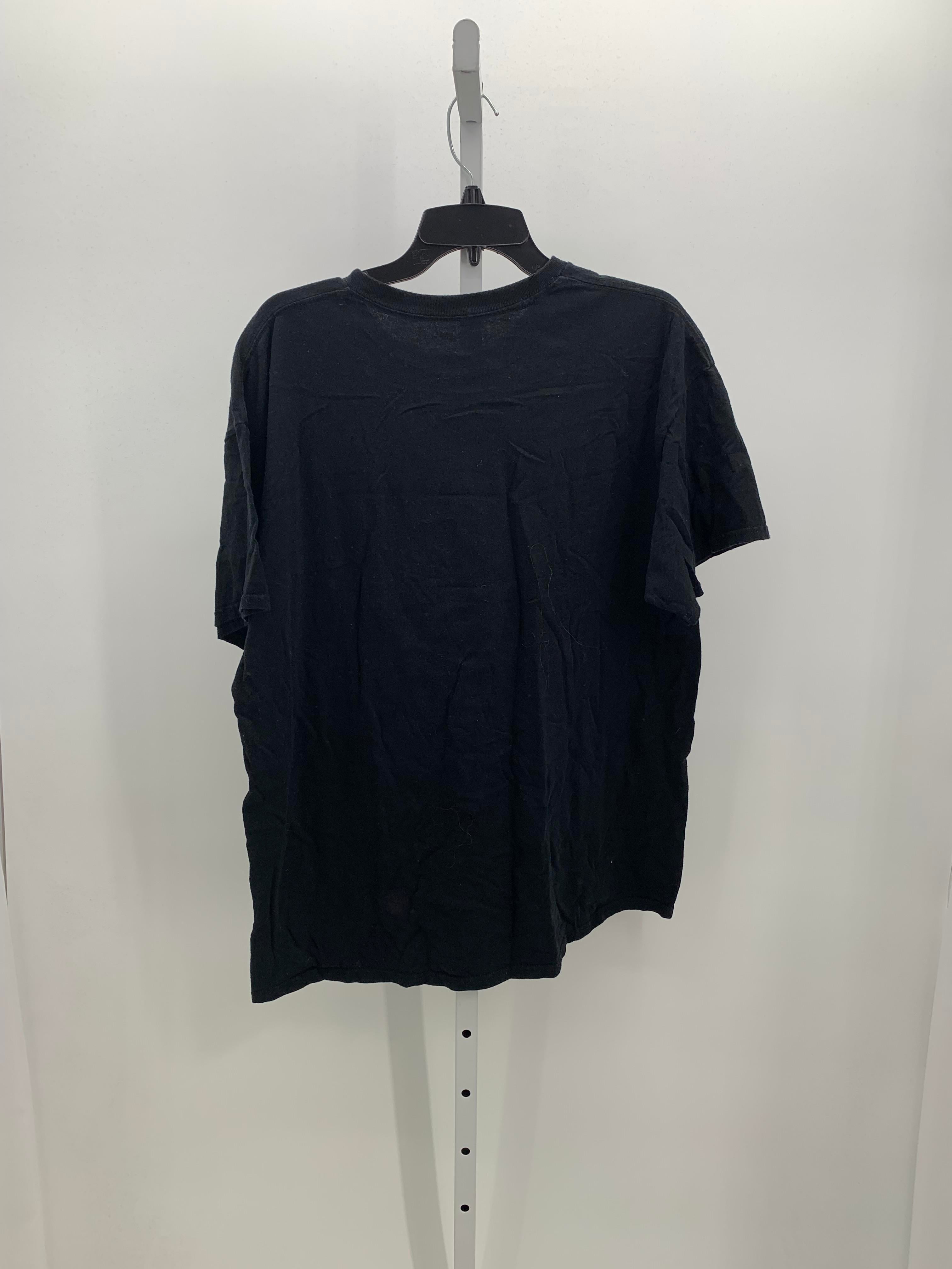 GRAPHIC KNIT TEE.