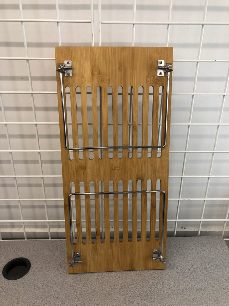 FOLDING BAMBOO TRAY.