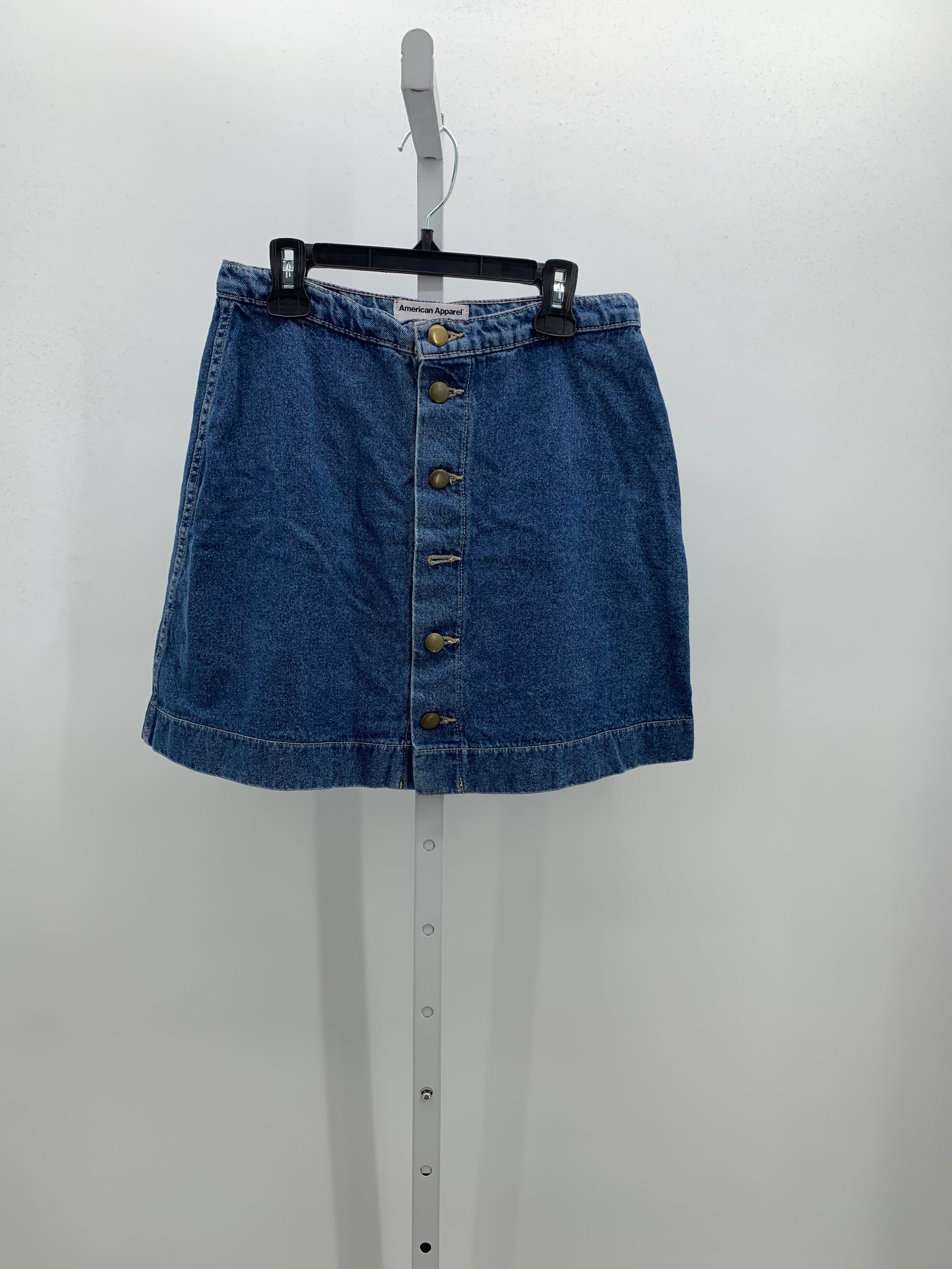 American Apparel Size Medium Juniors Skirt