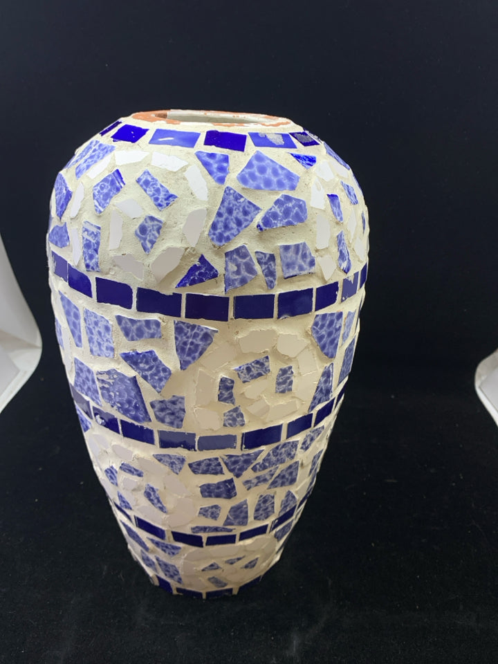 MOSAIC CERAMIC VASE WHITE & BLUE.