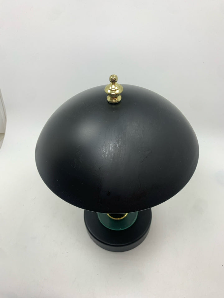 SMALL BLACK TOUCH LAMP.