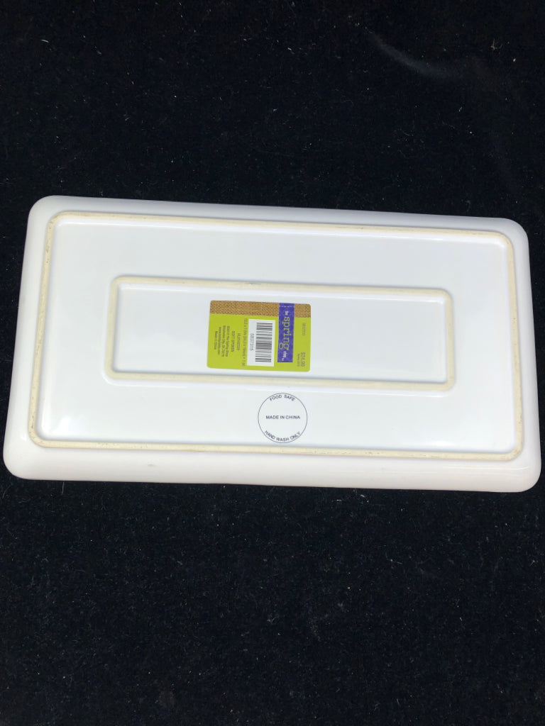 GATHER TOGETHER TRAY -FLORAL CORNERS.
