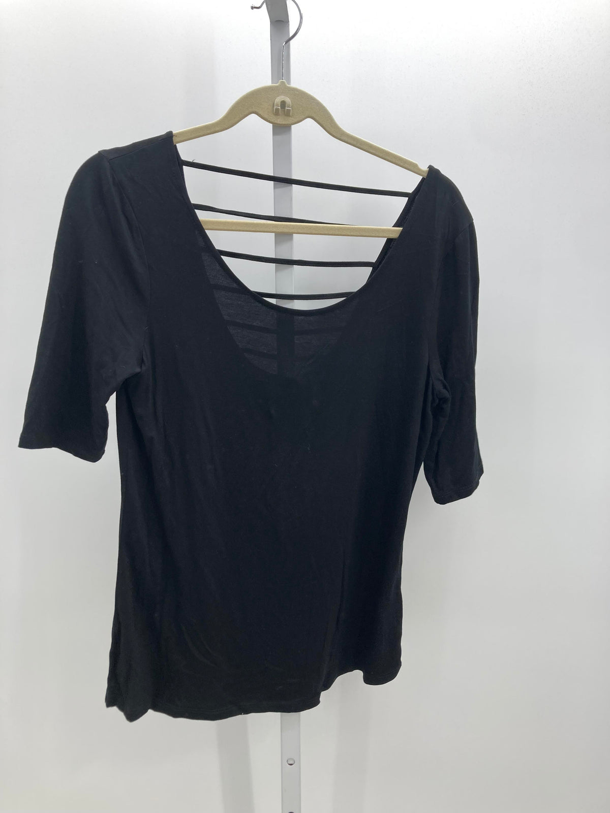 Cable & Gauge Size Large Misses Short Sleeve Shirt