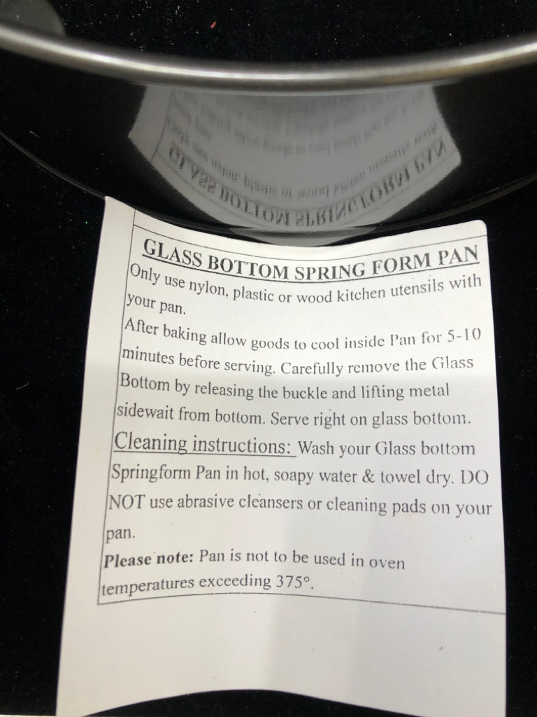GLASS BOTTOM SPRING FORM PAN.